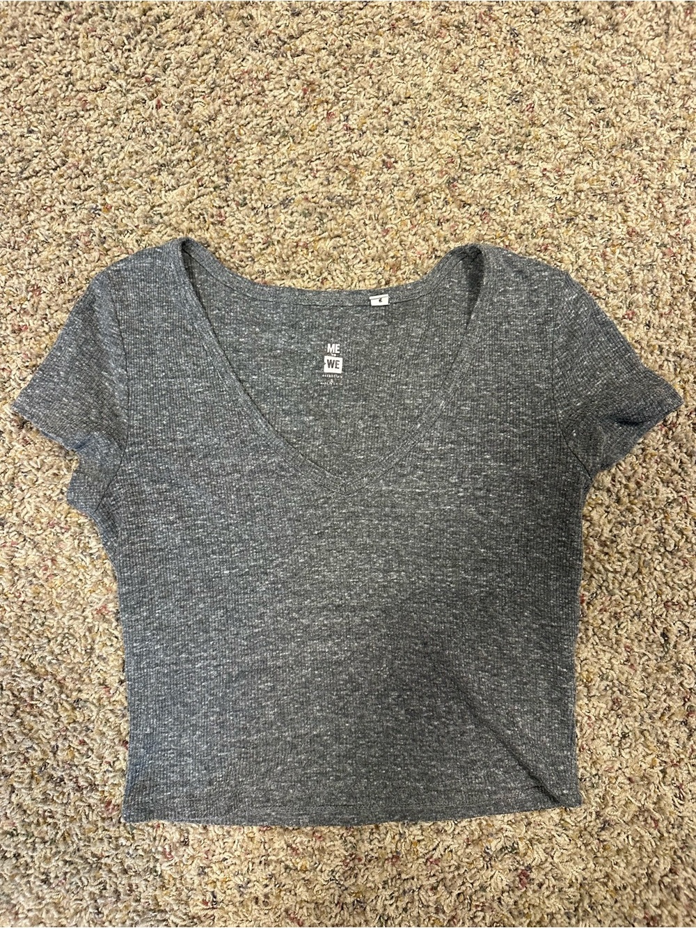 Me to We Gray Ribbed V-Neck Women's Top